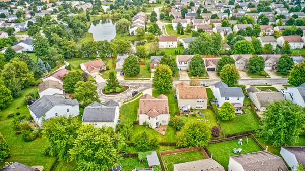 14314 Holly Berry CIR, Fishers, IN 46038