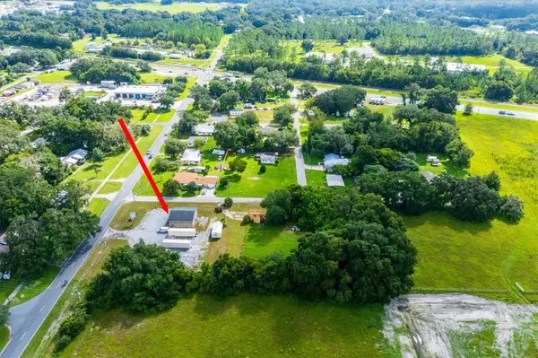 319 W SEMINOLE AVE, Bushnell, FL 33513