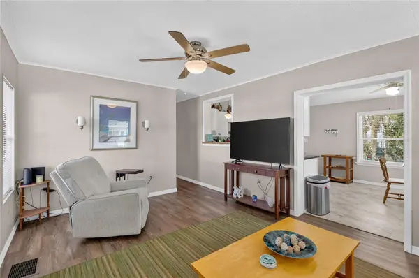 94 SADDLEBAG TRL, Lake Wales, FL 33898