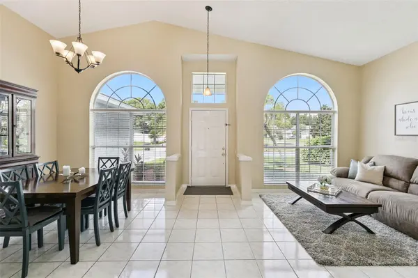 9261 BEAVER CV, Apopka, FL 32703
