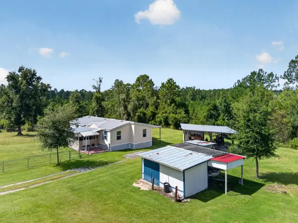 18748 NE 148TH TERRACE RD, Fort Mc Coy, FL 32134