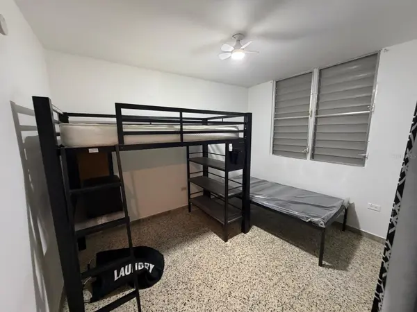 1 UNIVERSITY GARDEN CALLE 1 E1, Arecibo, PR 00612