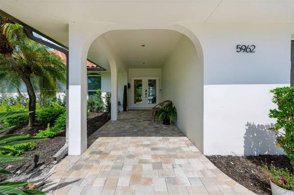 5962 LEELAND ST S, St Petersburg, FL, 33715 photo 25