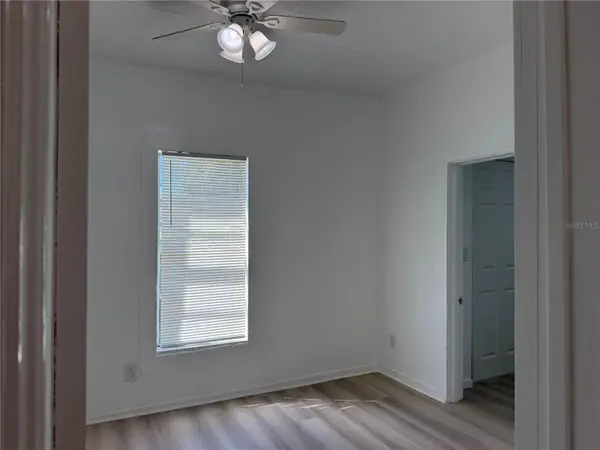 8316 N KLONDYKE ST, Tampa, FL 33604