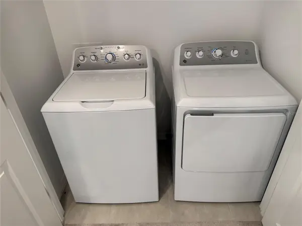 9052 DRIVEN SNOW ST, Sarasota, FL 34241