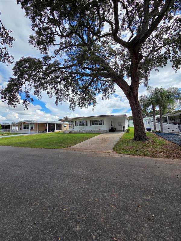 7478 WESTERN CIRCLE DR, Brooksville, FL 34613