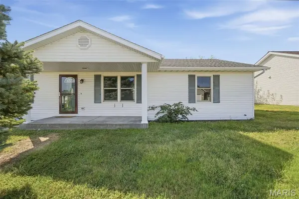 132 E Harrisonville DR, Valmeyer, IL 62295