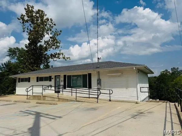 1336 Clover DR, Jackson, MO 63755