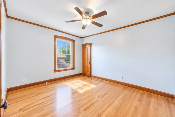 2952 N Lavergne AVE #2, Chicago, IL 60641