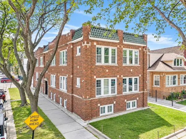2950 N Lavergne AVE #2, Chicago, IL 60641