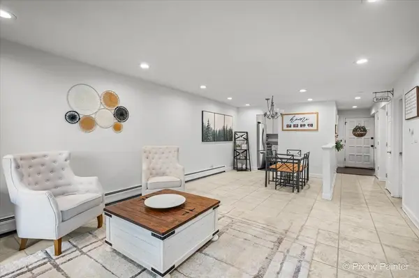 520 E Main ST #1C, Barrington, IL 60010