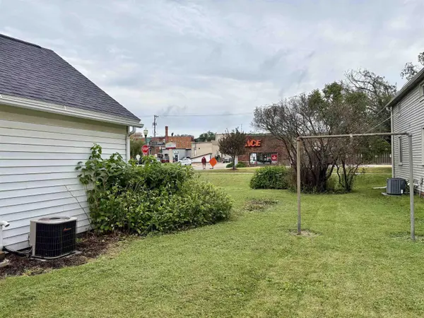 202 State ST, Decorah, IA 52101