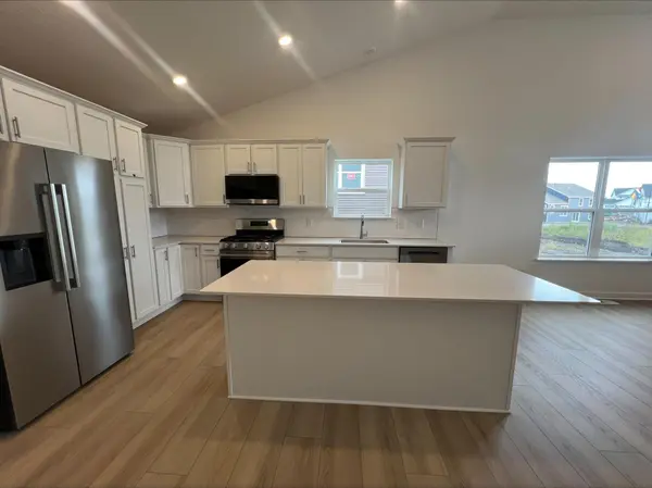 7461 Lotus LN, Lino Lakes, MN 55038