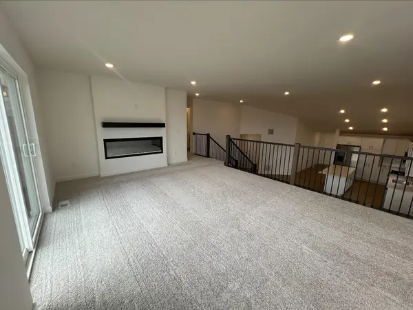 7461 Lotus LN, Lino Lakes, MN 55038