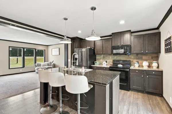 302 Old Poplar School Rd, Prospect, TN 38477