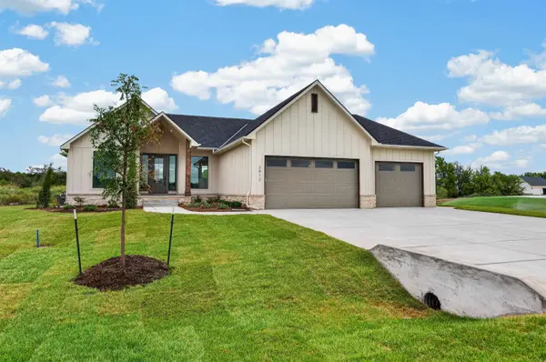 2812 E Kay St, Derby, KS 67037