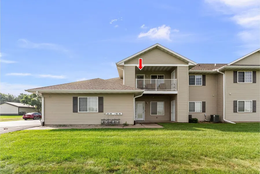 440 E Franklin ST #203, Eldridge, IA 52748