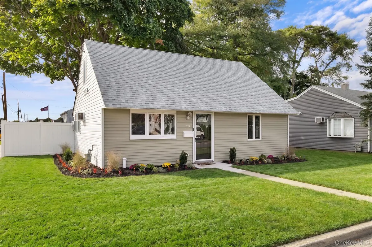 234 Division AVE, Massapequa, NY 11758