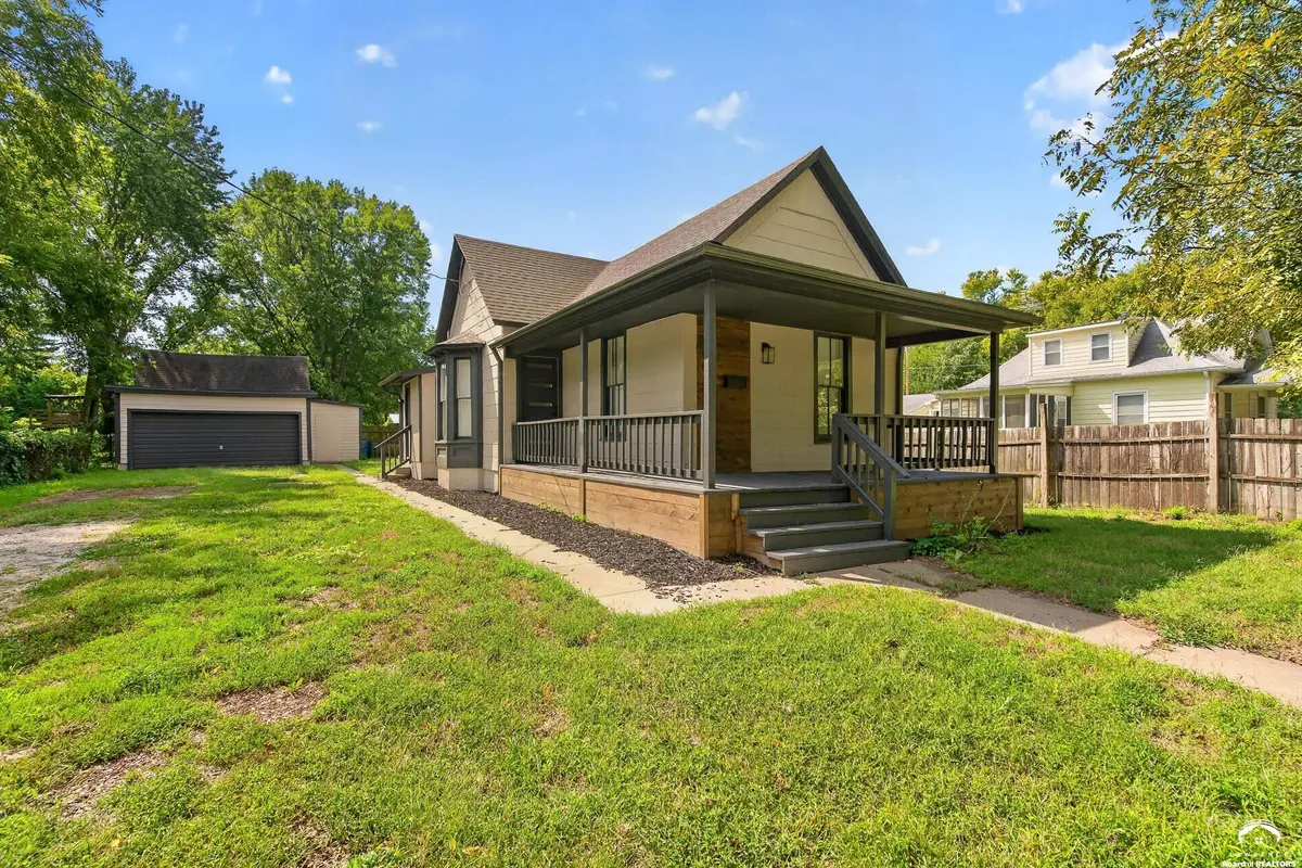 608 Elm ST, Lawrence, KS 66044