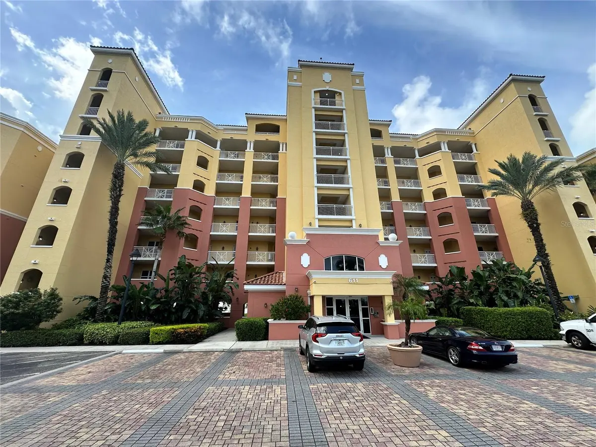 611 RIVIERA DUNES WAY #102, Palmetto, FL 34221