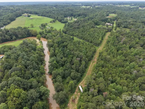 711 Pine Cove RD, Taylorsville, NC 28681