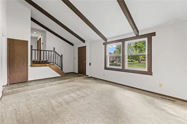 1632 W Wabash ST, Olathe, KS 66061