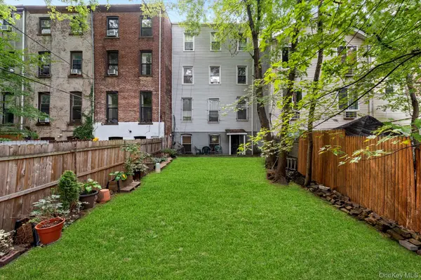 307 Quincy ST, Brooklyn, NY 11216