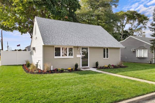 234 Division AVE, Massapequa, NY 11758