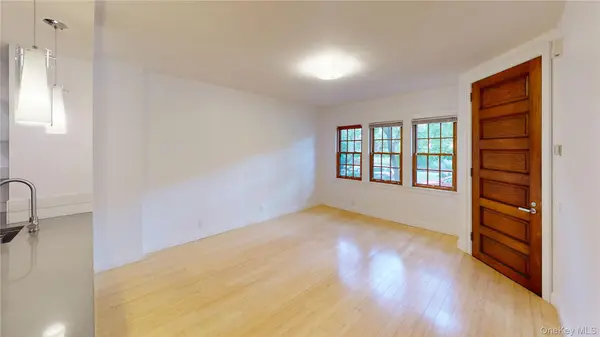 278 Burns ST #1, Forest Hills, NY 11375