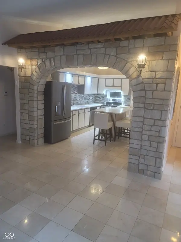 10322 Draycott AVE, Indianapolis, IN 46236