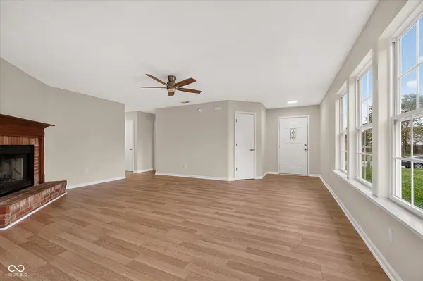 2203 Summerfield DR, Plainfield, IN 46168