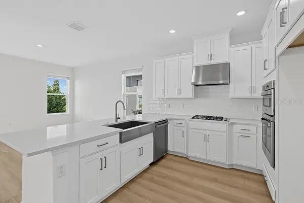 32464 SEA LOCH LOOP, Mount Dora, FL 32757