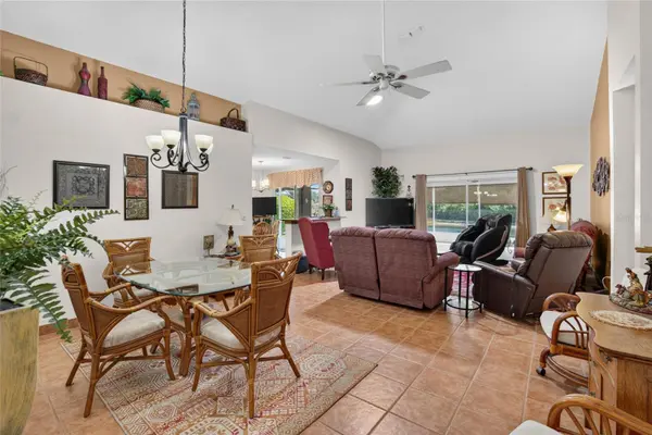 734 MCDANIEL ST, Sun City Center, FL 33573