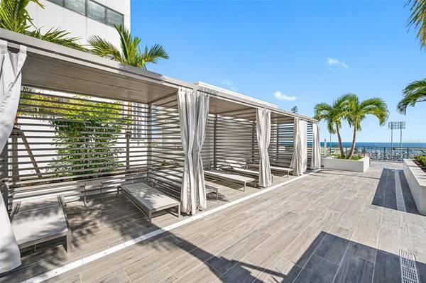 301 1ST ST S #1902, St Petersburg, FL, 33701 photo 17