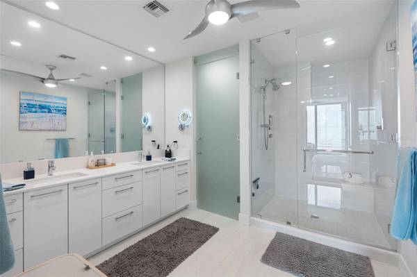 301 1ST ST S #1902, St Petersburg, FL, 33701 photo 87