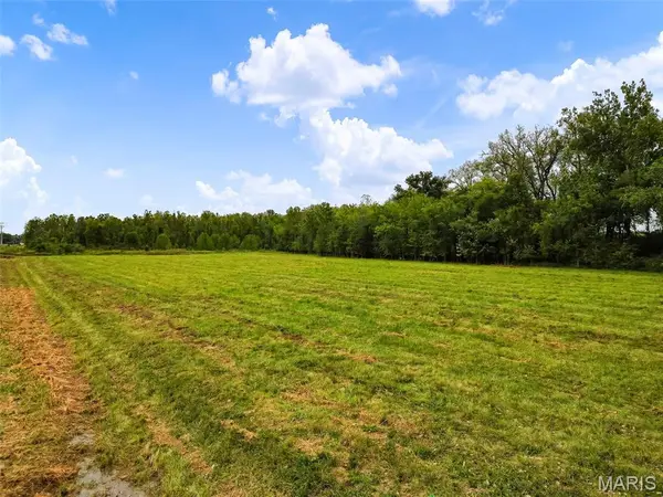 6025 Highway N, Cottleville, MO 63304