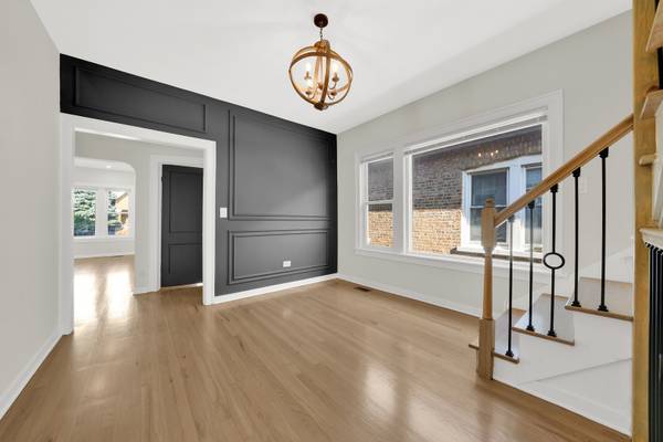 8133 S Loomis BLVD, Chicago, IL 60620