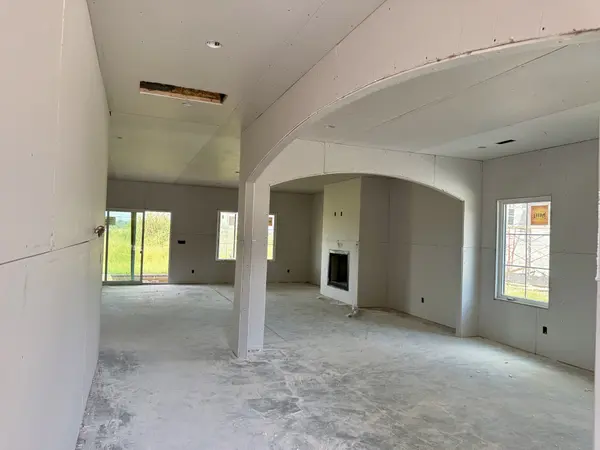 3710 Stillwater Point, Clarksville, TN 37043