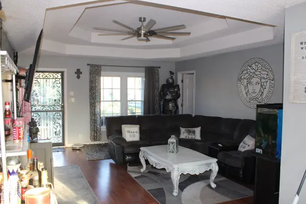 1310 Sonja Dr, Clarksville, TN 37042