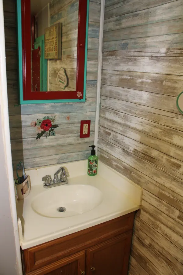 1310 Sonja Dr, Clarksville, TN 37042