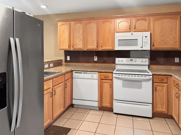 114 Colson Village Ct, Dover, TN 37058