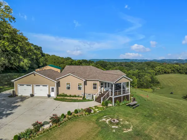 2770 E Sheepneck Rd #E, Culleoka, TN 38451