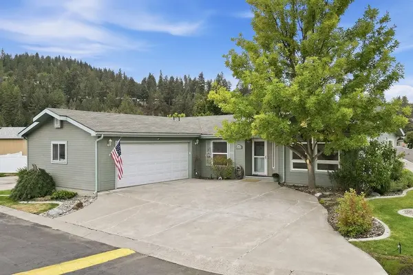 4409 S Sunny Creek Cir, Spokane, WA 99224
