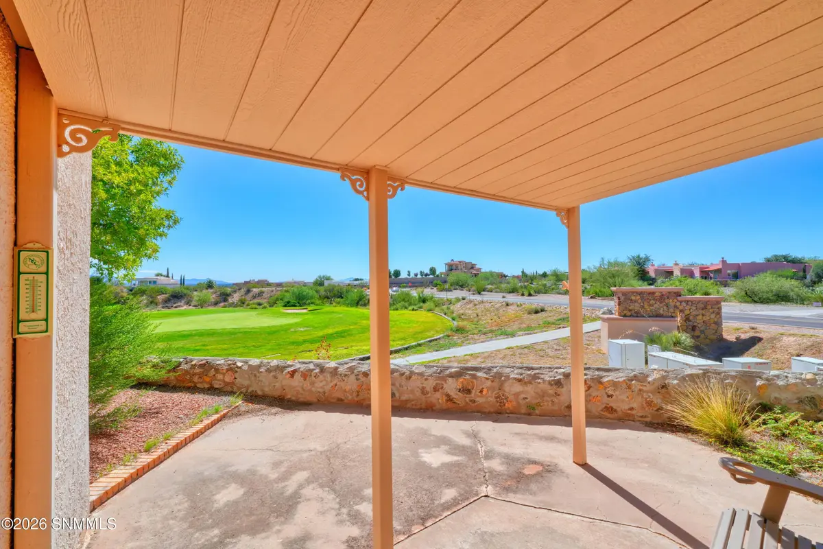 1 Las Casitas, Las Cruces, NM 88007