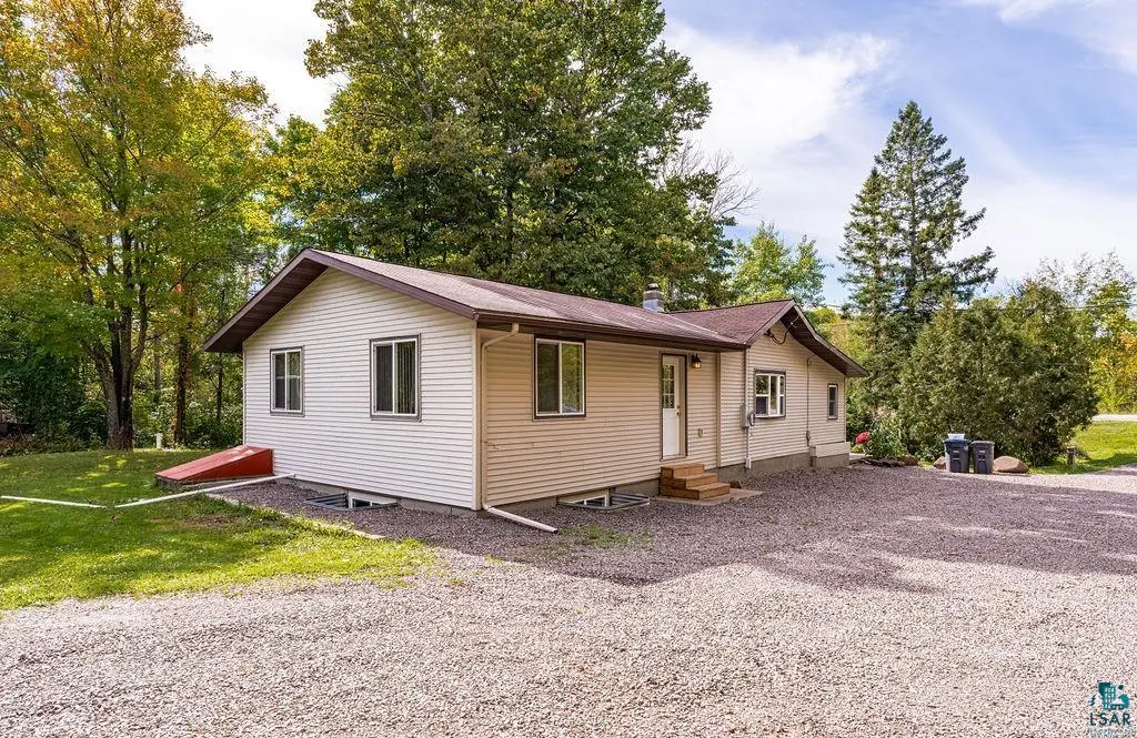 5466 Jean Duluth Rd, Duluth, MN 55903
