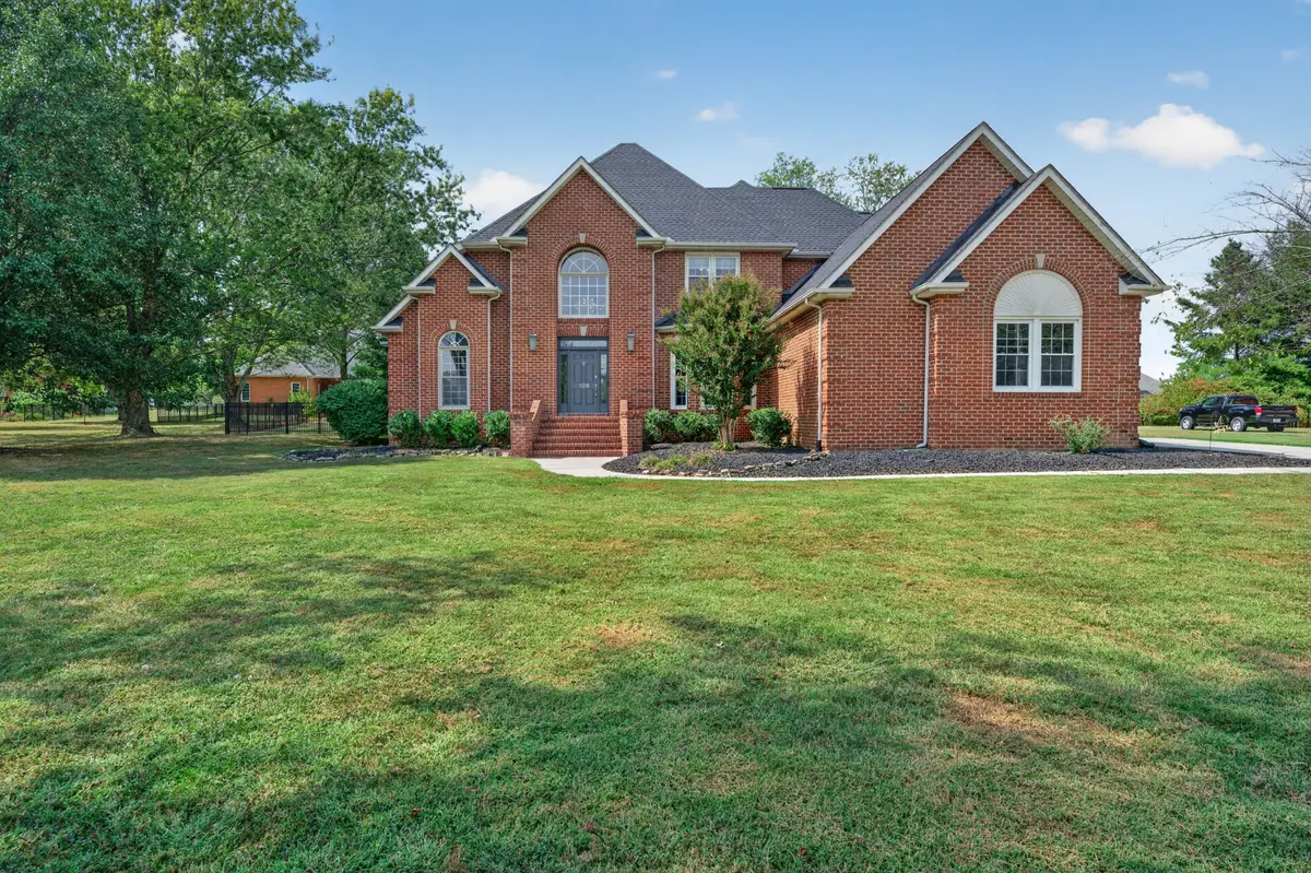 105 Fairways Blvd #N, Tullahoma, TN 37388