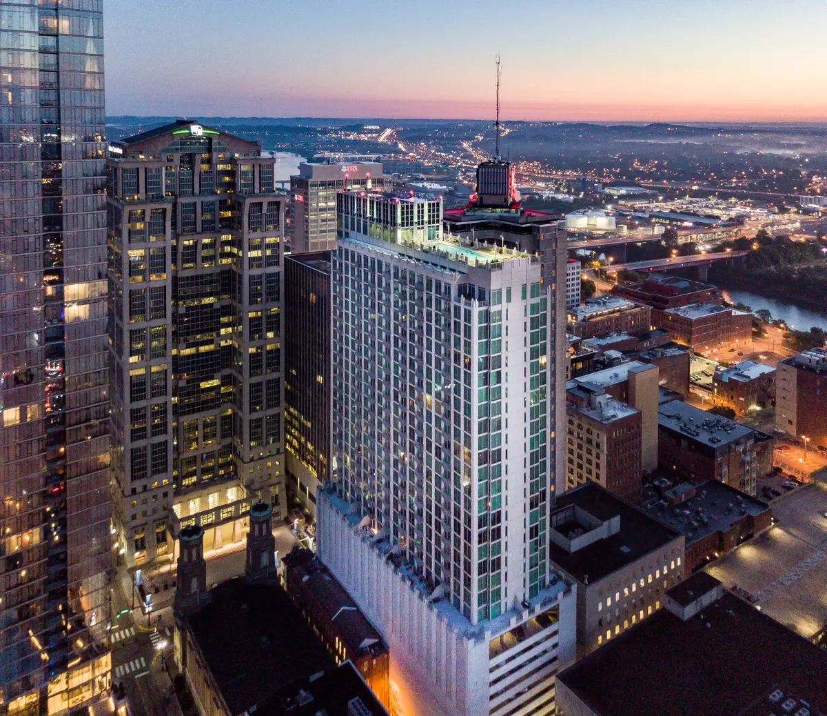 415 Church St #1507, Nashville, TN 37219