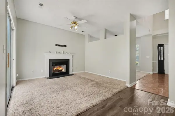 11850 Old Timber RD, Charlotte, NC 28269