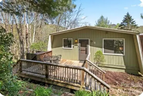 26 Pinetop CIR #B, Banner Elk, NC 28604