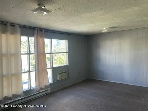 429 S 9th AVE #2nd fl, Scranton, PA 18504